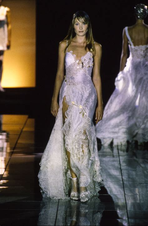 versace models female 1994|versace runway models.